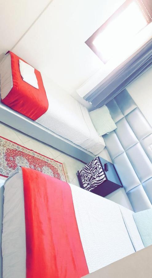 Hotel Soukina Дакла Екстериор снимка